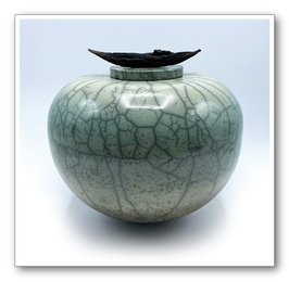 Urn 14