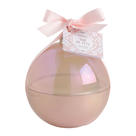 MATHILDE M - Bougie parfumée Boule de Noël Fête Nacrée 210 g - Thé de Fête
