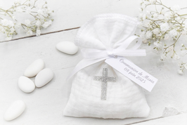 Pochon dragées double gaze blanc croix argenté - baptême communion mariage