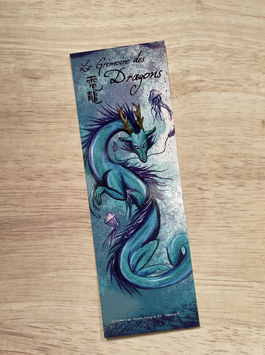 marque page dragon bleu "le grimoire des dragons, voyage en Asie"