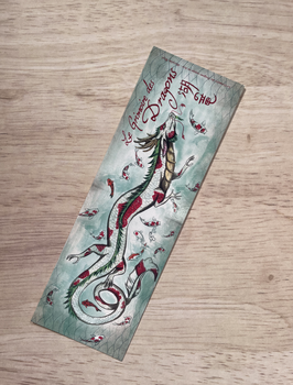marque page dragon et koi "le grimoire des dragons, voyage en Asie"