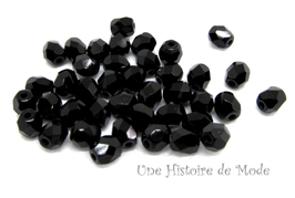 50 perles de Bohème à facettes noir - 4 mm - RWF15