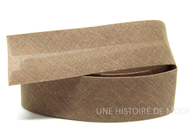 1 mètre de biais marron 20 mm replié