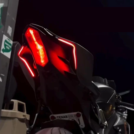 VF Designs YZF-R6 テールライト