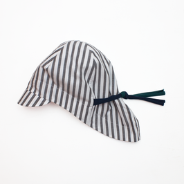Summer hat // STRIPES BLACK WHITE