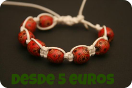 Pulsera shamballa con abalorios de madera