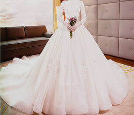 欧美风格婚纱礼服 V领中袖长拖尾婚纱 European And American Style Wedding Dress V-neck Middle Sleeved Long Tail Wedding Dress