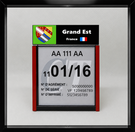 Réf. : 0014 ///   Un Porte certificat Contrôle  Technique auto avec dessin Blason Grand Est  (fond noir)