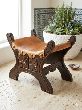 antiker Hocker marrokanisch orientalisch Leder Nr 1106