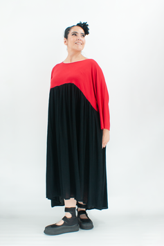 Maxikleid im Kontrastlook mit Kimonoärmeln