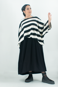 Kastenförmiger Sommer-Sweater mit Blockstreifen