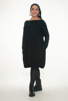 Kurzes schwarzes Ballonkleid für Damen aus Viskosejersey mit extra langen engen Ärmeln in 2 Varianten