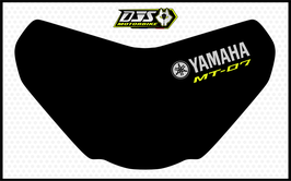 kit 1 cache phare microperforé DJS pour Yamaha MT-07 / MT07 ( 2018-2020) - réf 005 - fond noir logo gris et jaune