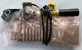 Gurtstraffer GM 88954961 Cadillac Deville RH