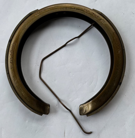 Feststellbremsbacke GM 88951986 Pontiac GMC Chevrolet Cadillac