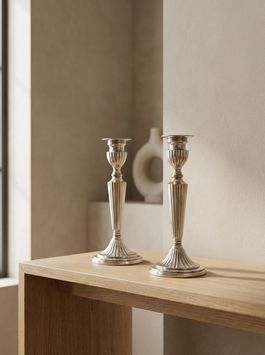 Versilberte Kerzenständer des Neoklassizismus/Art-Deco