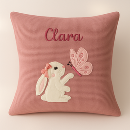Personalisiertes Kissen Hase mit Schmetterling