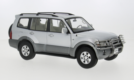 Mitsubishi Pajero V73 Phase II 2003-2006 silber met. / grau met.