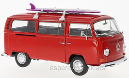 VW T2a Bus 1967-1971 rot mit Surfbord