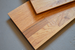 Brettchen aus gezinktem Leimholz