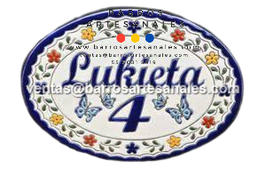 Placa Domiciliaria Realzada Bouquet Plaza Azul y Mariposas Ovalada