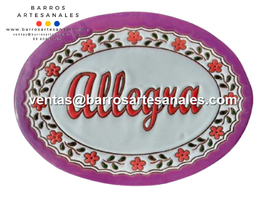 Placa Domiciliaria Realzada Bouquet Rosa Plaza Morada Ovalada