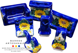 Giraso con Alcatrázl Fondo Azul Especial 305 (Set de Accesorios para Baño en Talavera con 8 piezas)