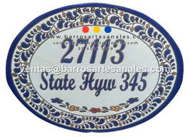 Placa Domiciliaria Realzada Plumeado Azul Guia Bouquet y Plaza Azul Ovalada