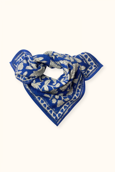 Apaches - Small foulard Manika coeur majorelle