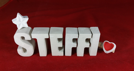 Beton, Steinguss Buchstaben 3D Deko Namen STEFFI als Geschenk verpackt mit Stern und Herzklammer!