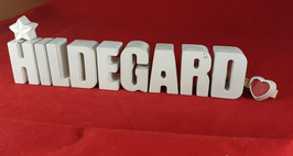 Beton, Steinguss Buchstaben 3D Deko Namen HILDEGARD als Geschenk verpackt mit Stern und Herzklammer!