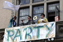 Mit Rathaussturm Karneval eröffnet - Klick!