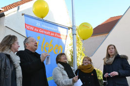 Nein zu Gewalt an Frauen - Klick!