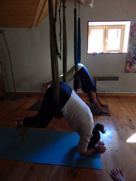 stage yoga aérien sud france jyoti yogi