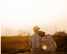 photo d'un couple vue de dos