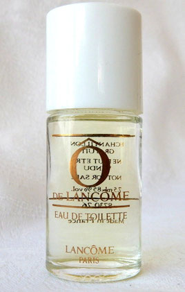 Ô DE LANCÔME : ANCIENNE MINIATURE Ô -  SANS BOÎTE, AVEC BOUCHON BLANC EN PLASTIQUE