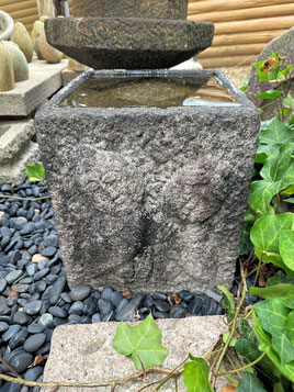 巨大　縁先手水鉢　立鉢　つくばい　夏目 立手水鉢③ 天然石　国産 水鉢 - すみ商
