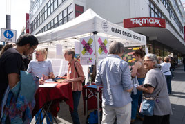 Foto: Ute Jäger, OMAS GEGEN RECHTS Bochum & West