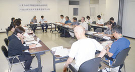 2015年度八重山地区保健医療協議会と地域医療構想検討委員会が開かれた=14日、八重山合同庁舎