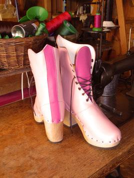 bottines roses des sabots d'isa modele unique et sur mesure