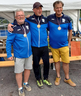 Die drei Bronze-Männer bei der Siegerehrung