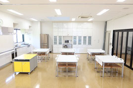 生活室B (定員16名)