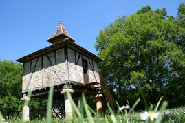 le pigeonnier du Mas d'Aspech Lot Sud quercy Occitanie location pour amoureux nuit à deux 