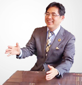 睡眠環境・寝具指導士  スリープキューブ和多屋  八代目店長　遠山 精英