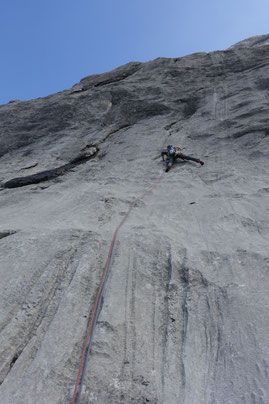 Rätikon, Mehrseillängen, Schwarzer Diamant, Klettern, Schweiz, Ostschweiz, erste Seillänge