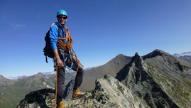 Alpinisme aux Aiguilles de la Lé