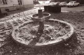 Vilnius. Fontanas V.Mykolaičio-Putino g-vėje 2. Nugriautas 1989m. Nuotr. Gintaro Burbos / Fountain in V.Mykolaičio-Putino st. 2 Vilnius. Demolished 1989. Photo by G.Burba