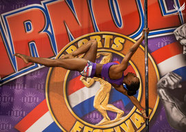Jazzy Alix au PCS Pole Open at the Arnold, 2016 (crédit photo: Nina Reed)