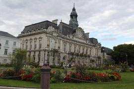 Hôtel de Ville de Tours : déménager en Touraine