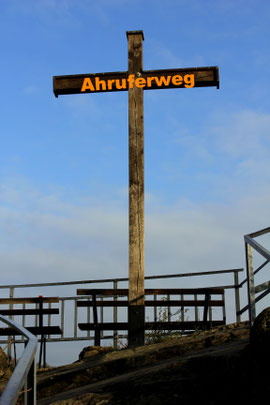 Ahr Ahruferweg Kreuz blauer Himmer iphone